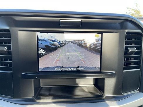 New 2026 Ford F250 XL w/ XL Chrome Package image 18