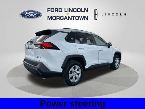 Used 2020 Toyota RAV4 LE image 6