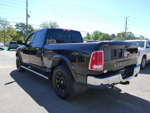 Used 2018 RAM 1500 Laramie Longhorn w/ Longhorn Southfork Package image 8