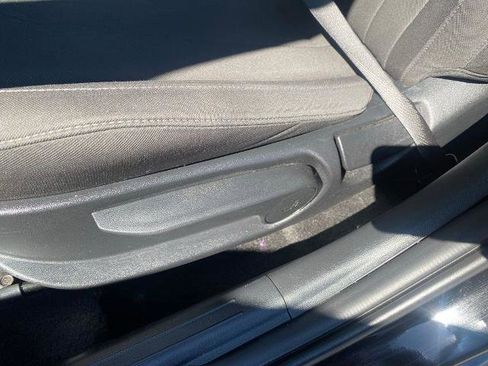 Used 2024 Hyundai Elantra SEL w/ Convenience Package image 14