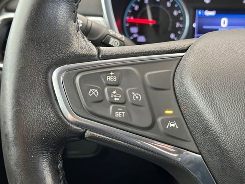 Used 2019 Chevrolet Equinox LT w/ Driver Convenience Package image 21