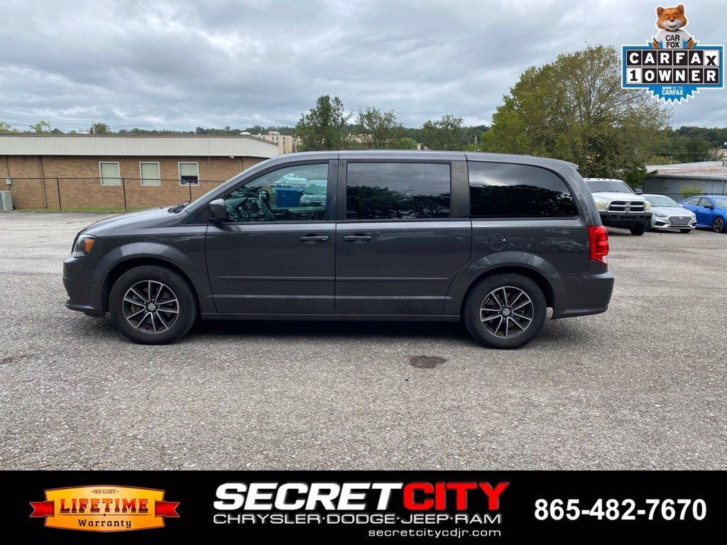 Used 2016 Dodge Grand Caravan SXT FWD image 8