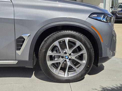 New 2026 BMW X5 xDrive40i w/ Off-Road Package image 9