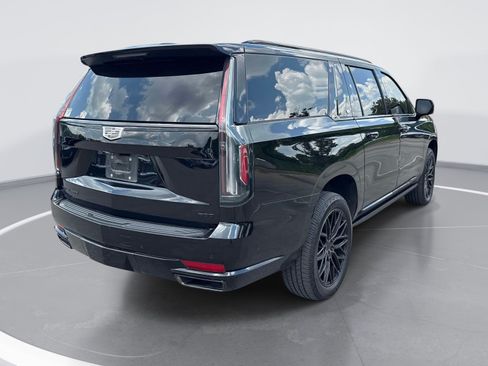 Used 2024 Cadillac Escalade ESV Sport Platinum w/ LPO, ONYX Package AWD/4WD image 8