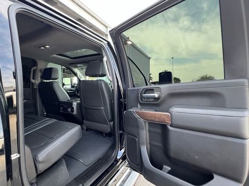 Used 2023 GMC Sierra 2500 Denali w/ Denali Ultimate Package AWD/4WD image 27