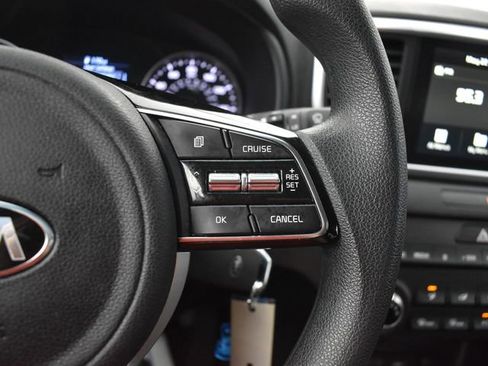 Used 2022 Kia Sportage LX FWD image 16