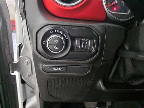 Used 2020 Jeep Gladiator Rubicon image 28