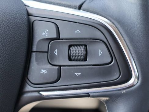 Used 2022 Buick Encore GX Select FWD image 7