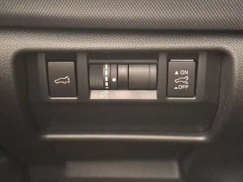 Used 2026 Subaru Forester Premium AWD/4WD image 25