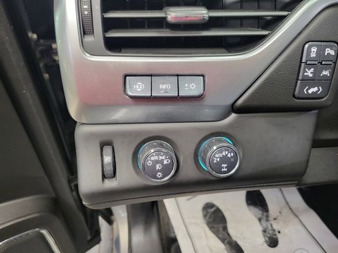 Used 2017 Chevrolet Tahoe Premier image 14