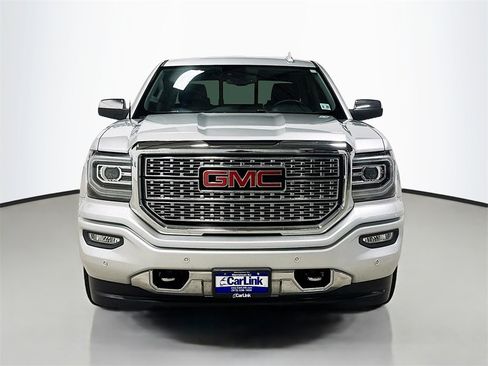 Used 2018 GMC Sierra 1500 Denali w/ Denali Ultimate Package image 2