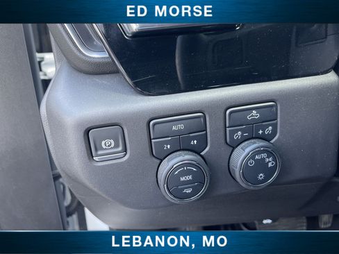 Certified 2024 Chevrolet Silverado 1500 LT AWD/4WD image 17