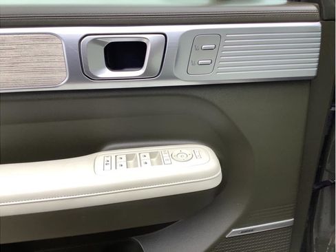 Used 2024 Hyundai Santa Fe Calligraphy FWD image 18