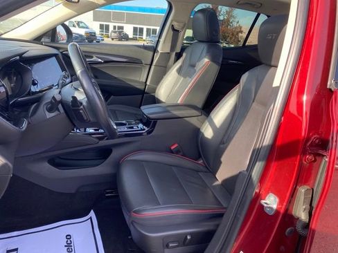 Used 2023 Buick Envision Essence w/ Sport Touring Package image 15