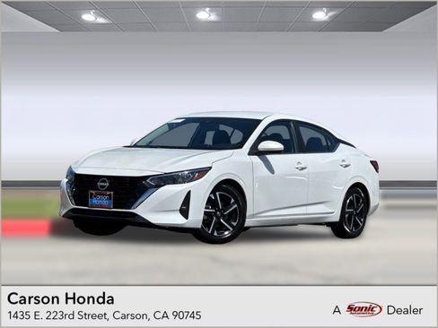 Used 2024 Nissan Sentra SV FWD image 1