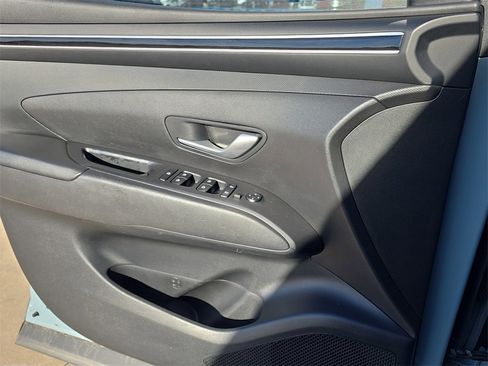 Used 2022 Hyundai Santa Cruz SEL Premium image 27