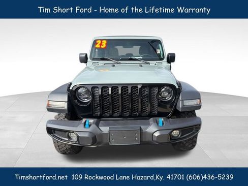 Used 2023 Jeep Wrangler Unlimited w/ Cold Weather Group AWD/4WD image 3