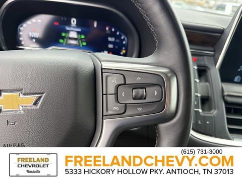 Used 2023 Chevrolet Suburban Premier image 30