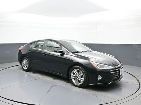 Used 2020 Hyundai Elantra Value Edition w/ Cargo Package (C1) image 4