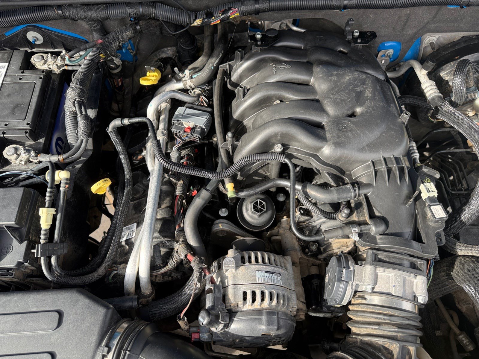 Used 2012 Jeep Wrangler Unlimited Sport AWD/4WD image 21