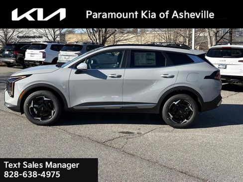 New 2026 Kia Sportage EX image 3