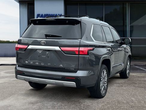 Used 2026 Toyota Sequoia Capstone AWD/4WD image 6