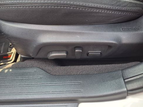 Used 2015 Subaru Legacy 2.5i Premium w/ Protection Package #1 AWD/4WD image 18