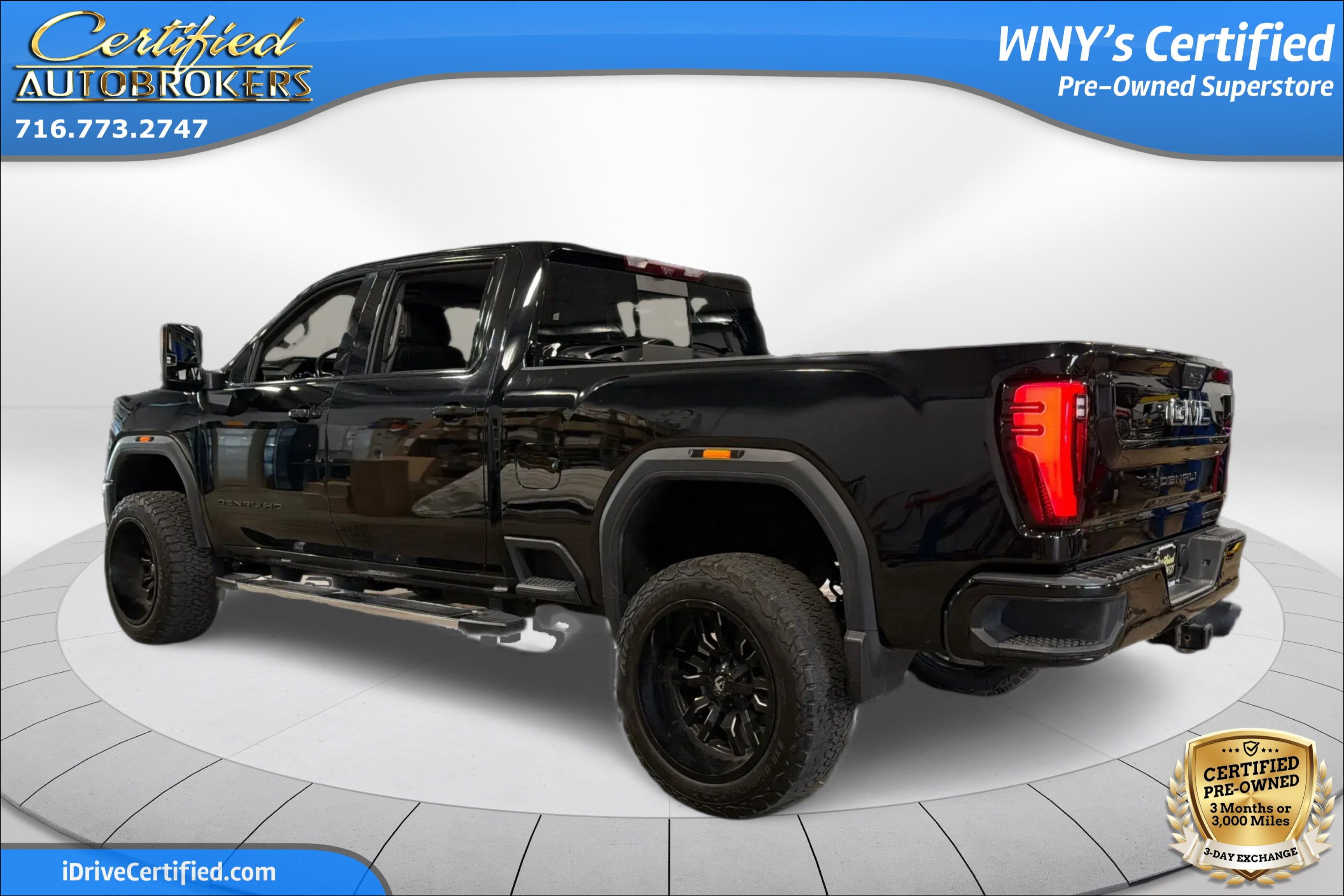 Used 2024 GMC Sierra 2500 Denali w/ Denali Reserve Package AWD/4WD image 8