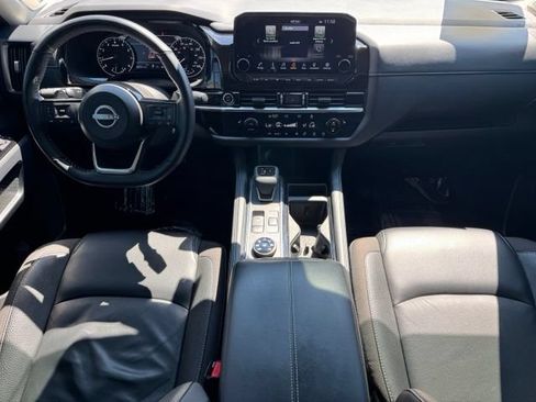Used 2023 Nissan Pathfinder SL w/ SL Premium Package AWD/4WD image 20