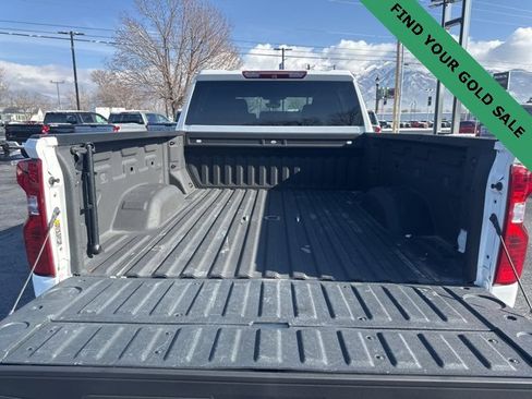 Certified 2022 Chevrolet Silverado 2500 Custom w/ Custom Value Package image 13