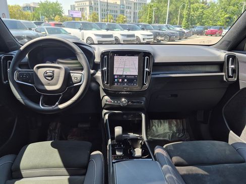 Used 2023 Volvo C40 P8 Recharge Plus w/ Climate Package AWD/4WD image 25