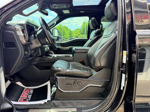 Used 2023 Ford F450 Platinum w/ FX4 Off-Road Package AWD/4WD image 22