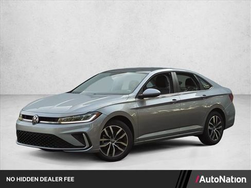 Used 2025 Volkswagen Jetta SE FWD image 1