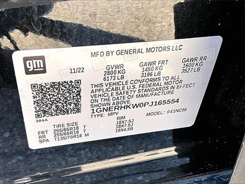 Used 2023 Chevrolet Traverse LT image 19