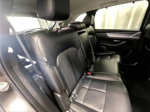 Used 2025 MAZDA CX-90 3.3 Turbo w/ Preferred Package AWD/4WD image 16