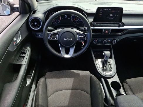 Certified 2023 Kia Forte LXS w/ LXS Technology Package FWD image 15