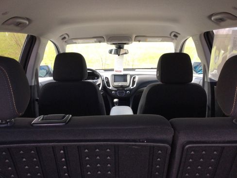 Used 2024 Chevrolet Equinox LT w/ LPO, Floor Liner Package AWD/4WD image 10