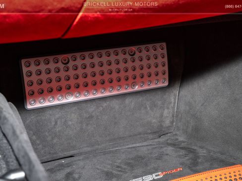 Used 2024 Ferrari SF90 Spider AWD/4WD image 44