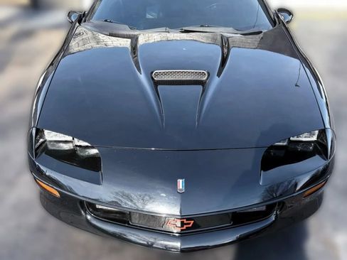 Used 1996 Chevrolet Camaro Z28 image 9