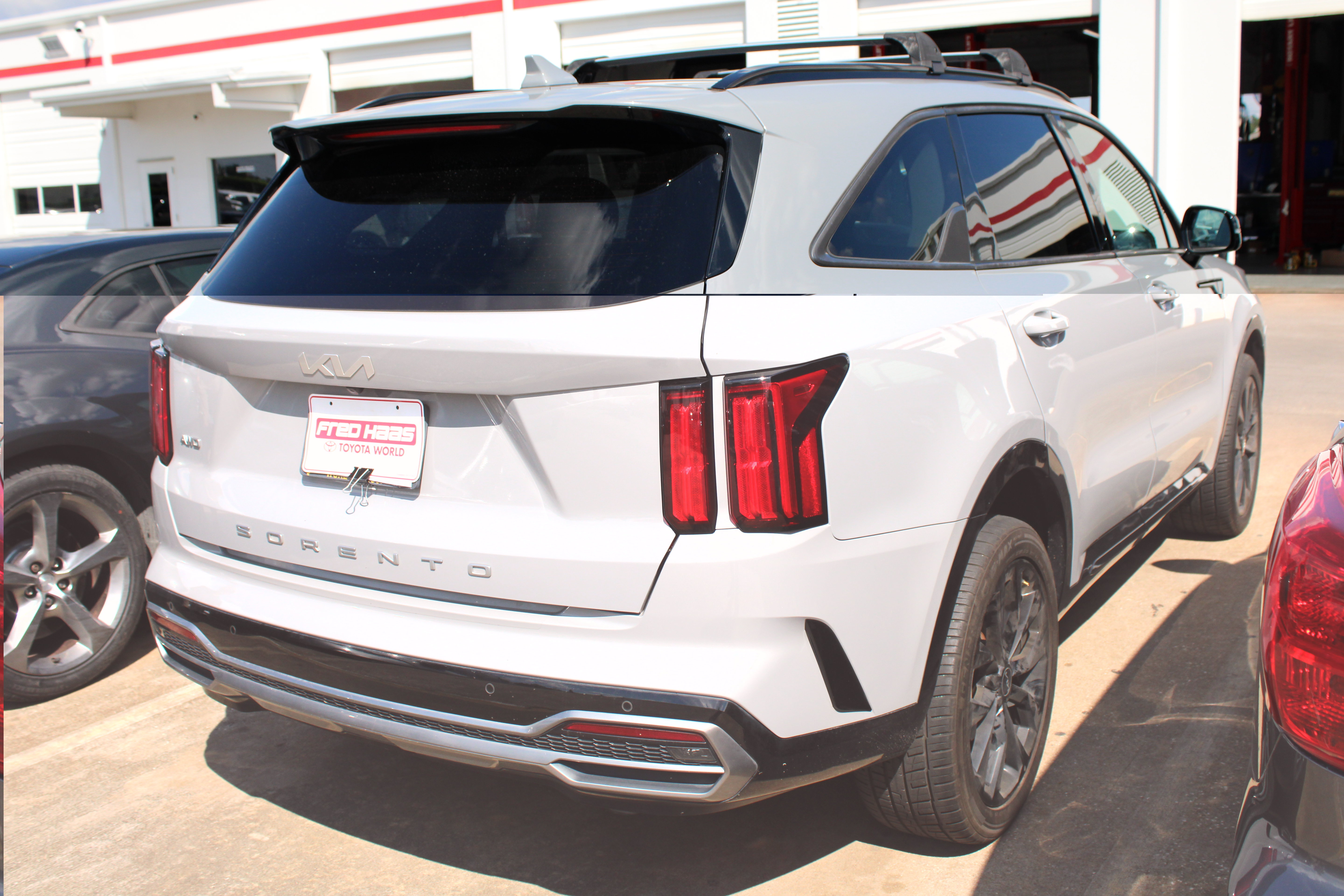 Used 2022 Kia Sorento SX AWD/4WD image 9