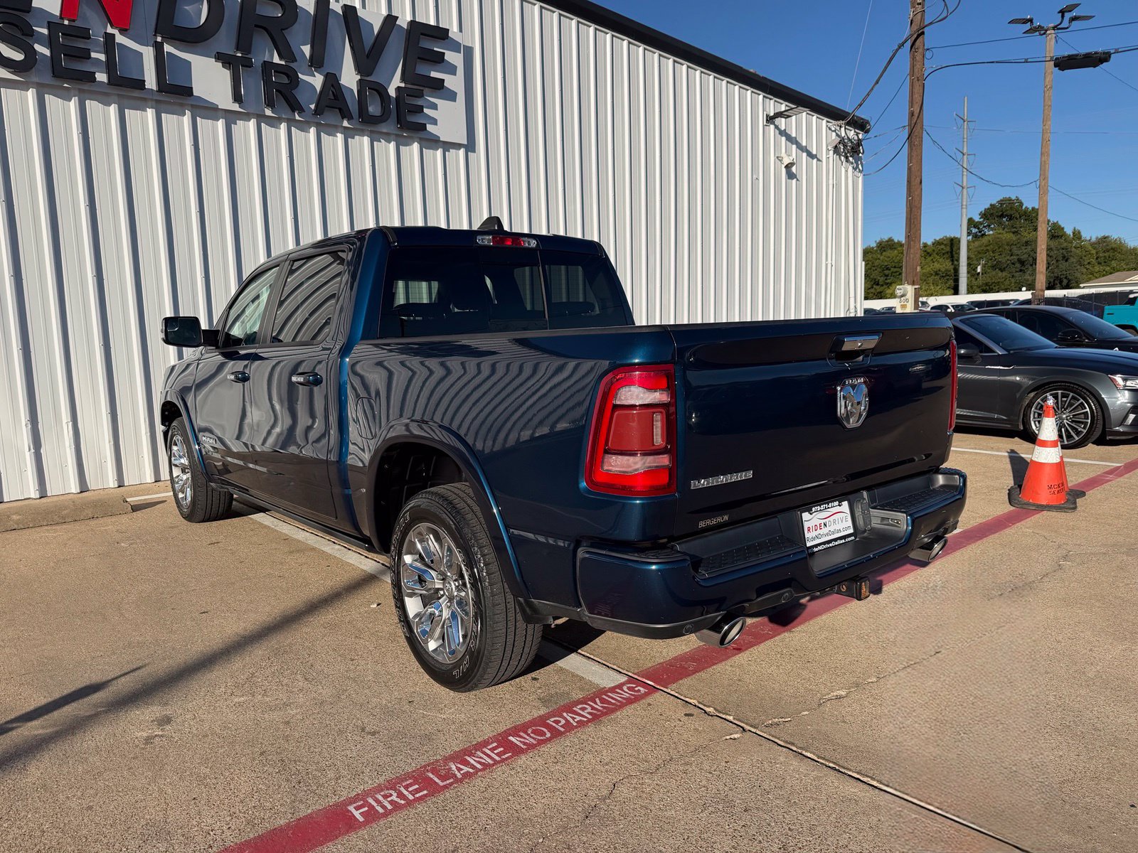 Used 2021 RAM 1500 Laramie w/ Laramie Southwest Edition RWD image 4