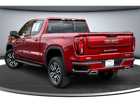 Used 2024 GMC Sierra 1500 AT4 w/ Technology Package image 2