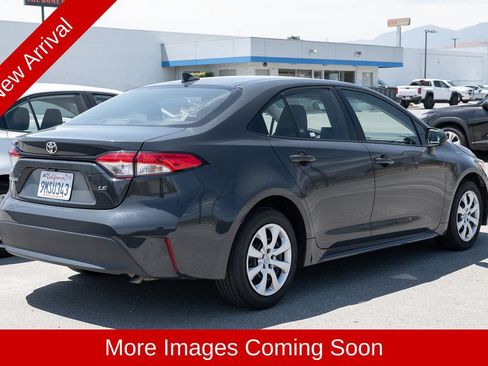 Used 2024 Toyota Corolla LE FWD image 4