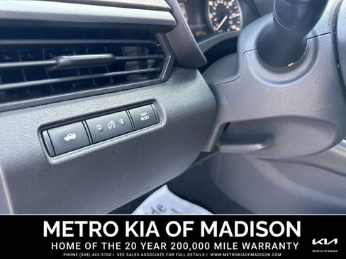 Used 2023 Nissan Altima 2.5 SV FWD image 13