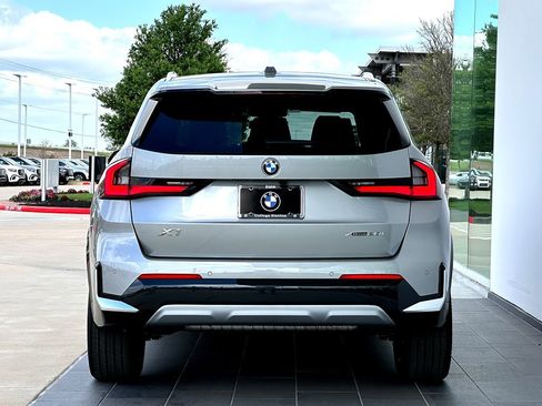 New 2026 BMW X1 xDrive28i w/ Technology Package image 6