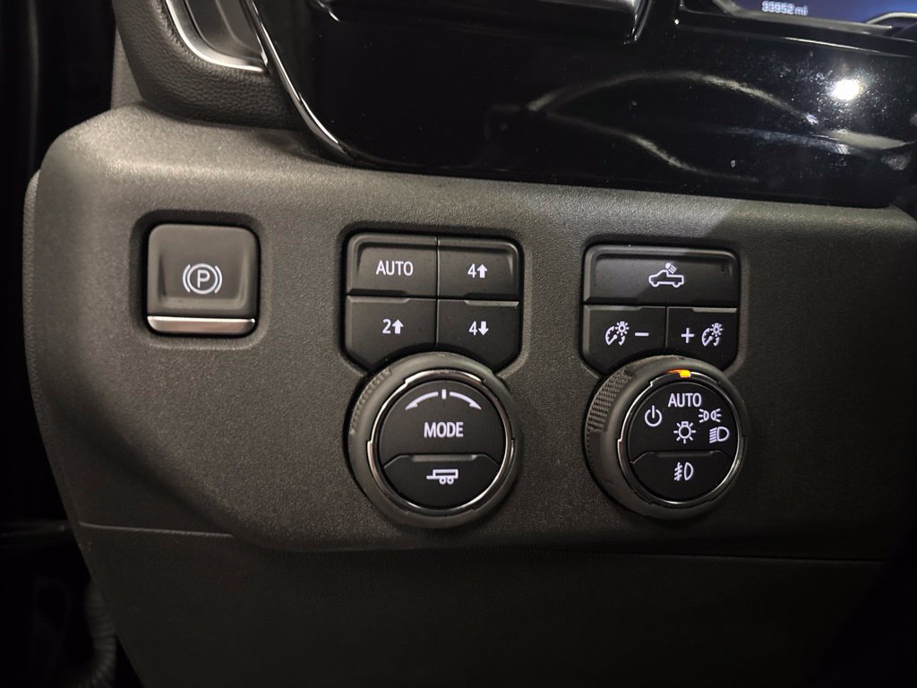 Used 2022 Chevrolet Silverado 1500 RST AWD/4WD image 25