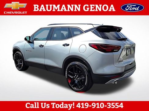 Used 2024 Chevrolet Blazer LT w/ Redline Edition FWD image 2