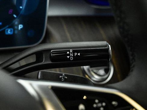 New 2026 Mercedes-Benz C 300 4MATIC Sedan image 12