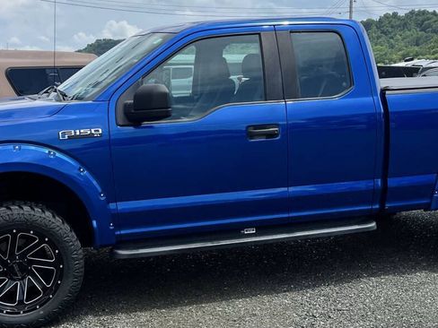 Used 2017 Ford F150 XL w/ Equipment Group 101A Mid AWD/4WD image 9