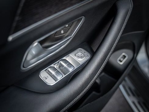 Used 2022 Mercedes-Benz GLS 450 4MATIC image 50